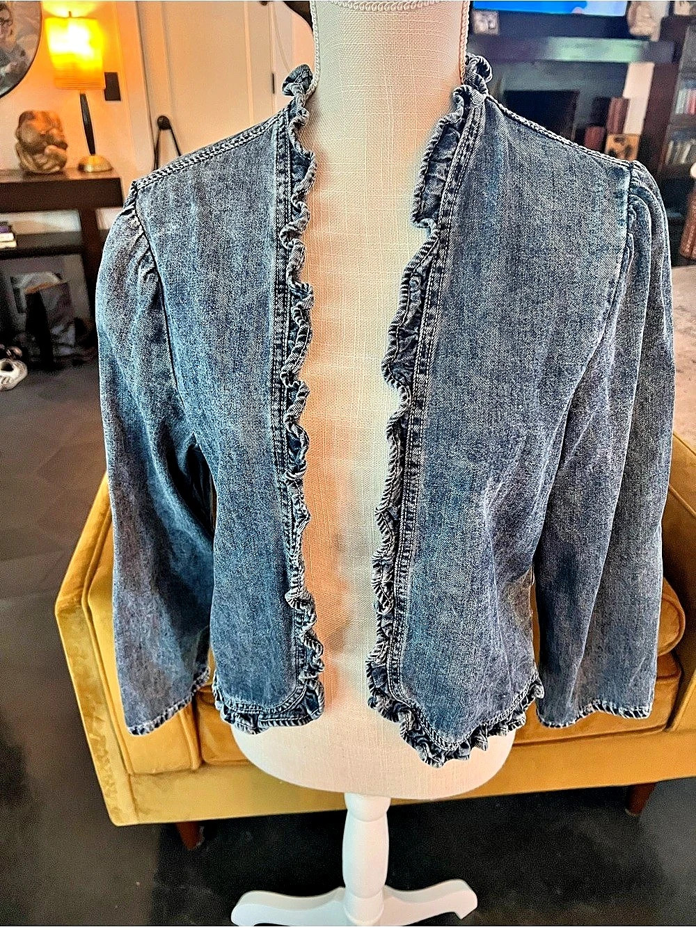 Denim Ruffle Trim Jacket in Blue Size Large Like New